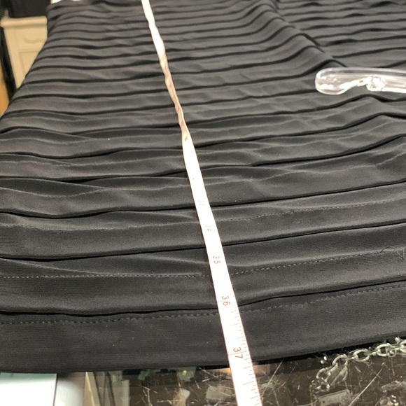 Laura PLus - Picture 6 of 6